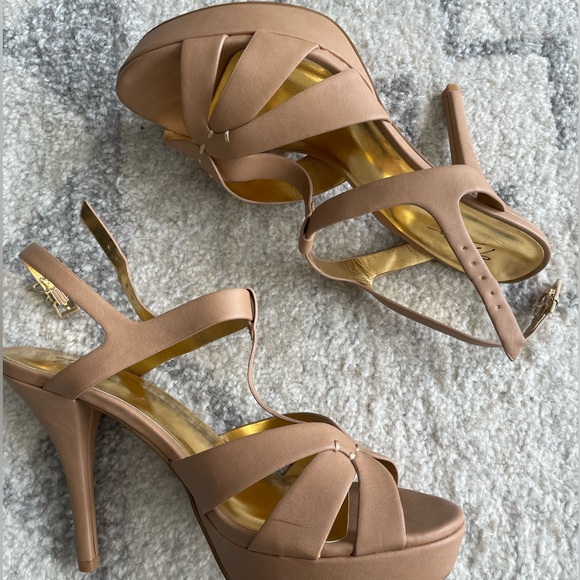 Thalia Sodi Beige/Nude Heels -Size 10 - Picture 2 of 6